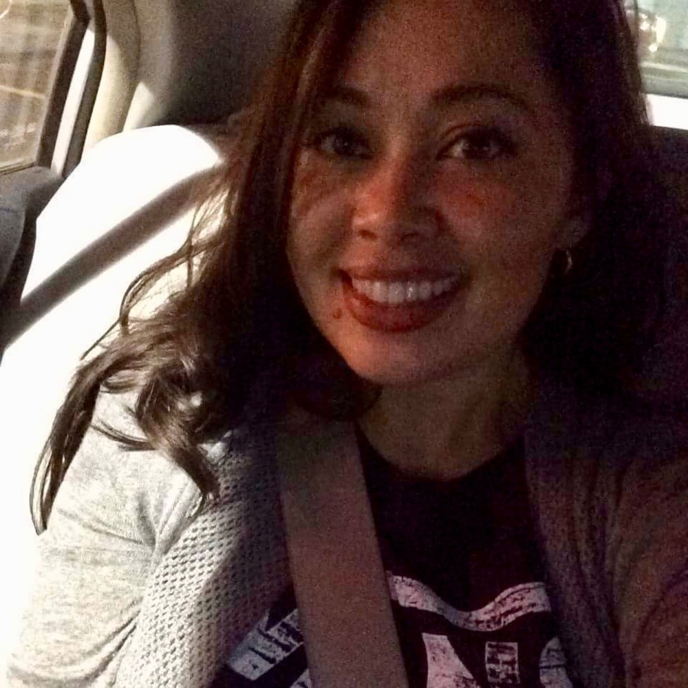 Meet your Posher, Laura